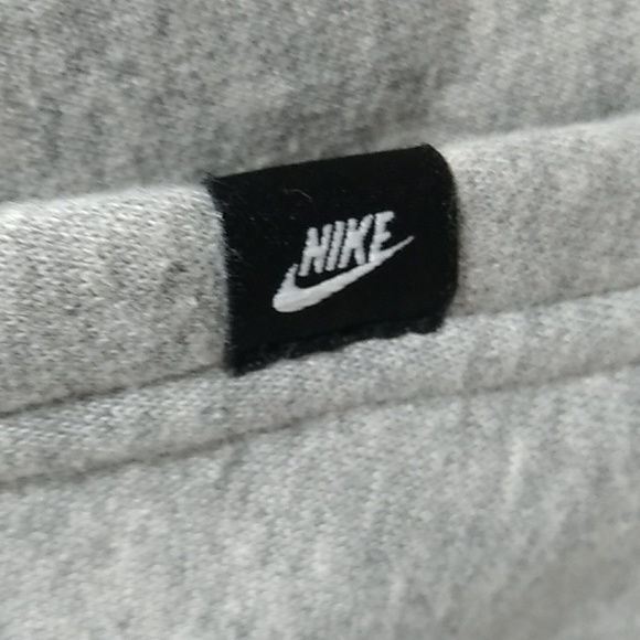 SALE! Nike Hoodie Vintage Like New Condition Sz.M Unisex - Picture 2 of 8